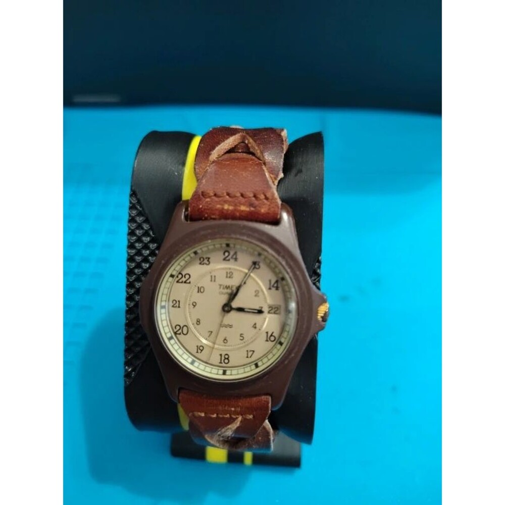 Timex Quartz watch